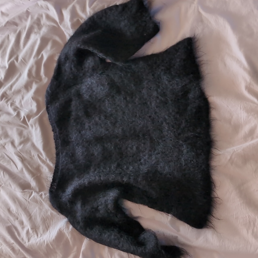 Angora black knit